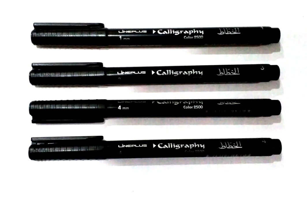 Lineplus Calligraphy Pen Set Of 4 ( Black )-0
